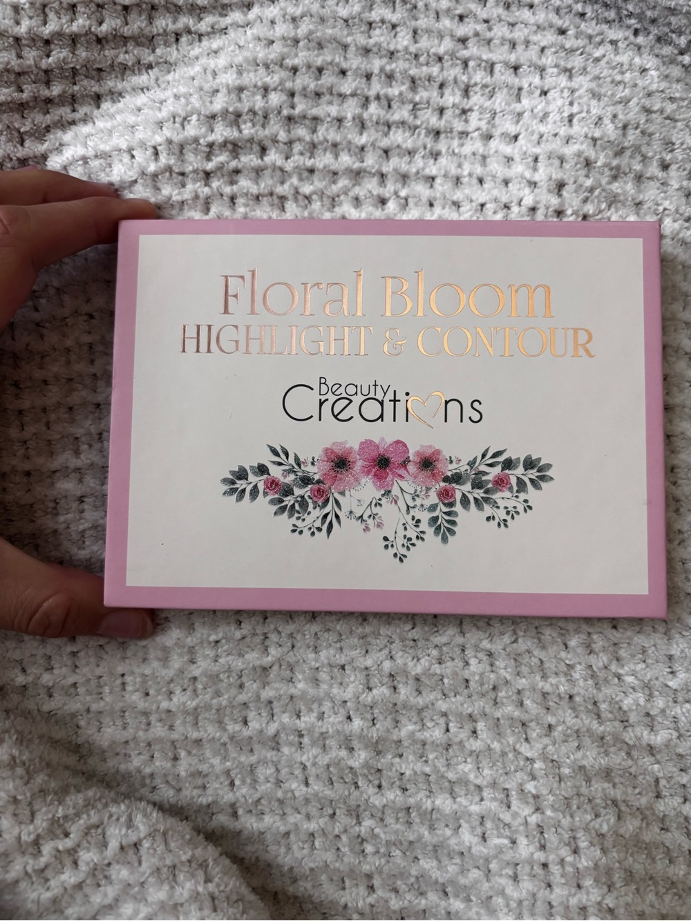Beauty Creations Floral Bloom Highlight & Contour Palette - Pink & White
